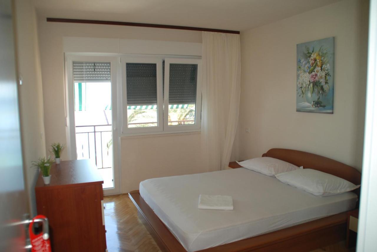 Adriatic Beach Suites Омиш Экстерьер фото