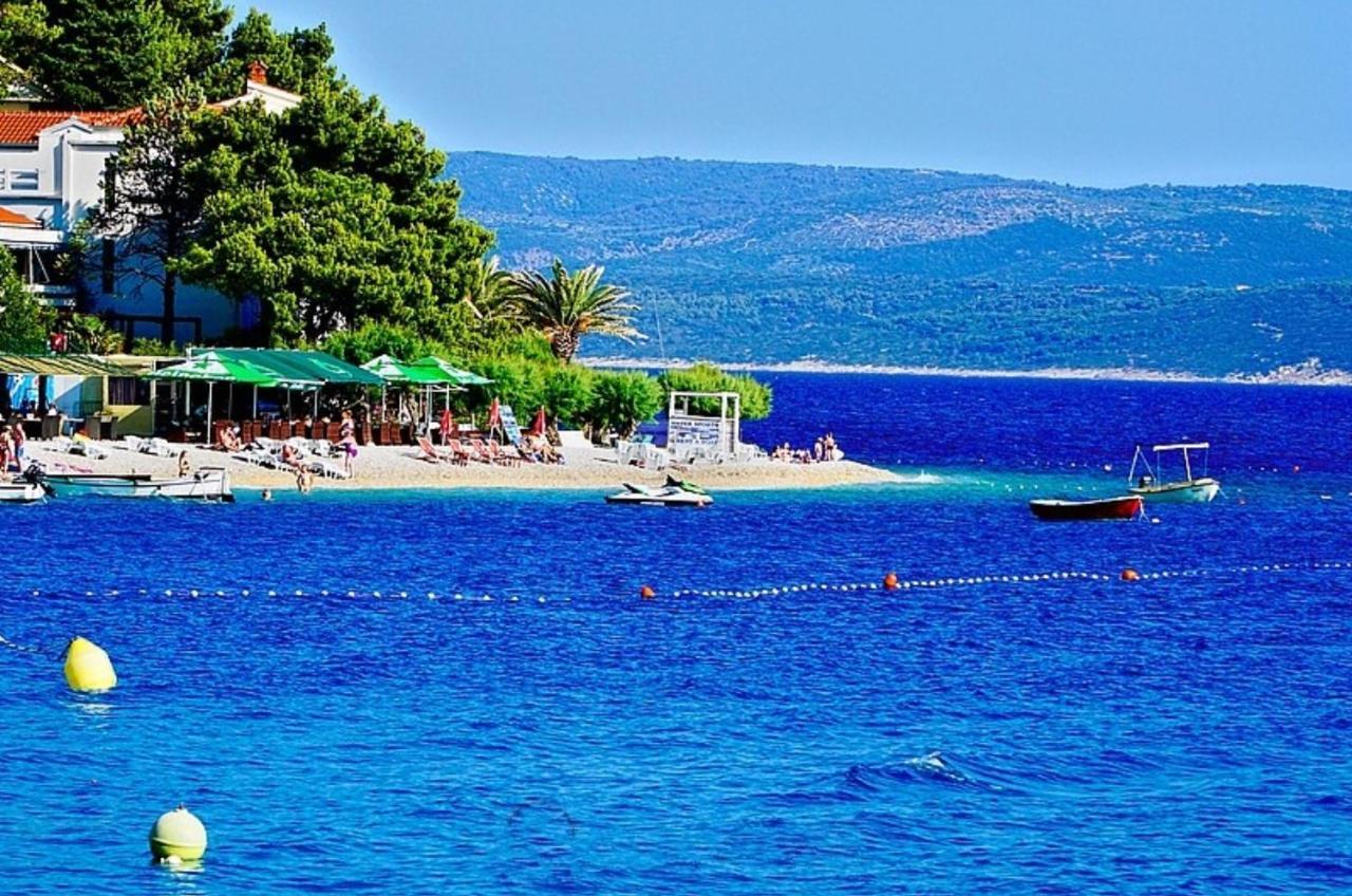 Adriatic Beach Suites Омиш Экстерьер фото
