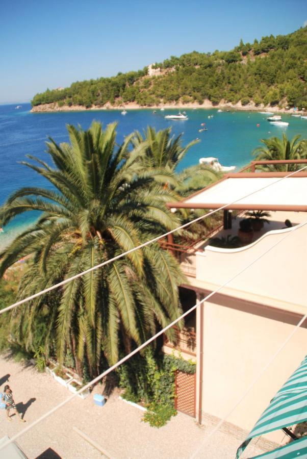 Adriatic Beach Suites Омиш Экстерьер фото