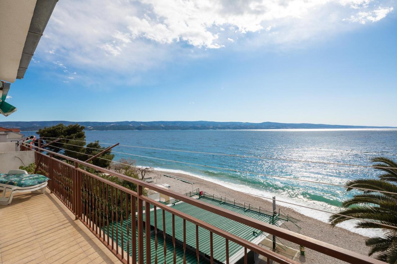 Adriatic Beach Suites Омиш Экстерьер фото