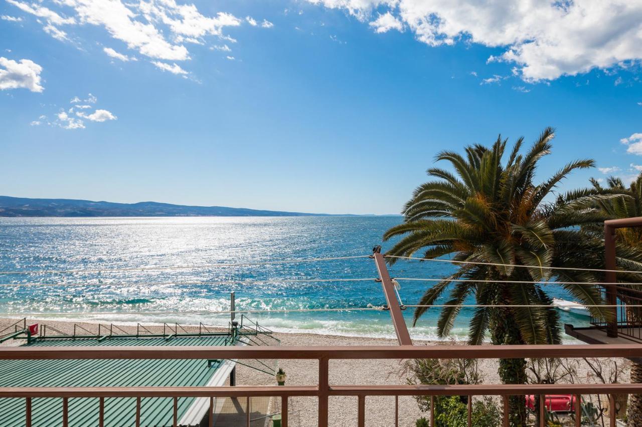 Adriatic Beach Suites Омиш Экстерьер фото